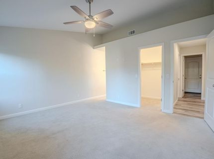 8329 New Hills Ct, Sacramento, CA 95828 Photo