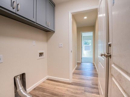 8329 New Hills Ct, Sacramento, CA 95828 Photo