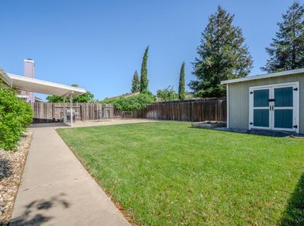 8329 New Hills Ct, Sacramento, CA 95828 Photo