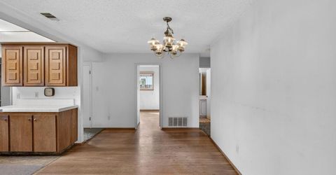 49 Waterglen Cir, Sacramento, CA 95826 Photo