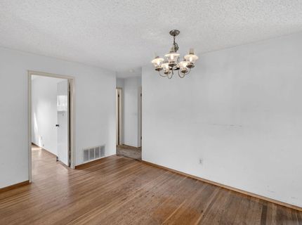 49 Waterglen Cir, Sacramento, CA 95826 Photo