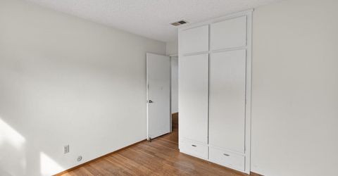 49 Waterglen Cir, Sacramento, CA 95826 Photo