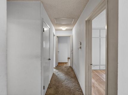 49 Waterglen Cir, Sacramento, CA 95826 Photo