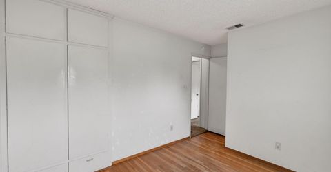 49 Waterglen Cir, Sacramento, CA 95826 Photo