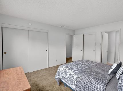 49 Waterglen Cir, Sacramento, CA 95826 Photo