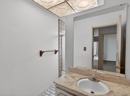 49 Waterglen Cir, Sacramento, CA 95826 Photo