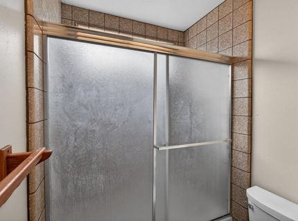 49 Waterglen Cir, Sacramento, CA 95826 Photo