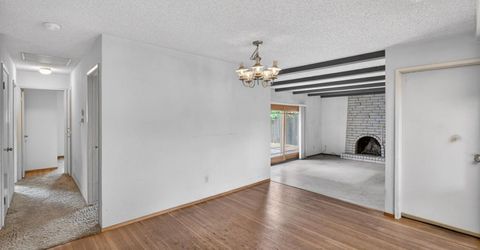 49 Waterglen Cir, Sacramento, CA 95826 Photo