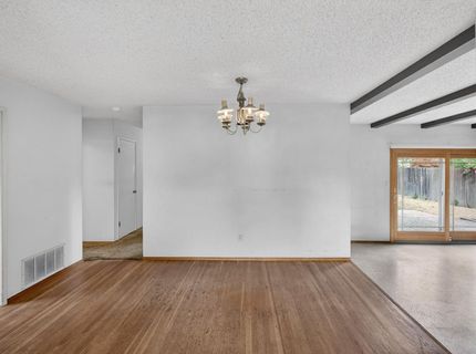 49 Waterglen Cir, Sacramento, CA 95826 Photo