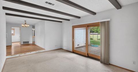 49 Waterglen Cir, Sacramento, CA 95826 Photo