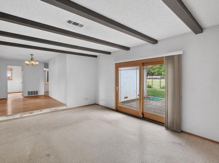 49 Waterglen Cir, Sacramento, CA 95826 Photo