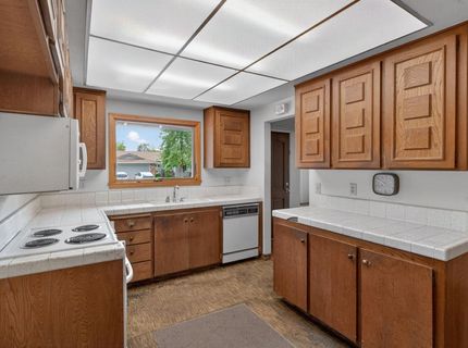 49 Waterglen Cir, Sacramento, CA 95826 Photo