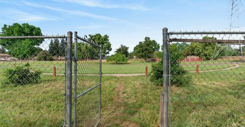 49 Waterglen Cir, Sacramento, CA 95826 Photo