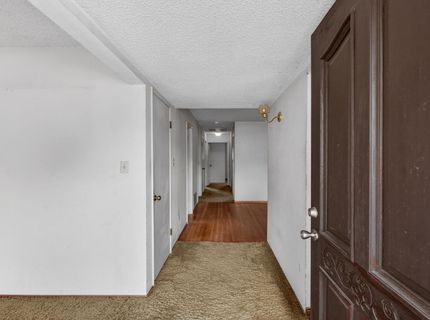 49 Waterglen Cir, Sacramento, CA 95826 Photo