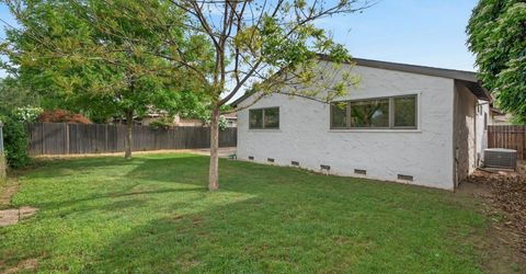 49 Waterglen Cir, Sacramento, CA 95826 Photo