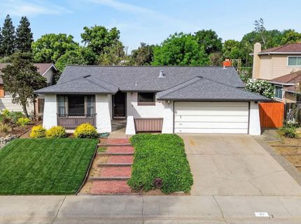 49 Waterglen Cir, Sacramento, CA 95826 Photo