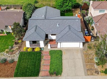 49 Waterglen Cir, Sacramento, CA 95826 Photo