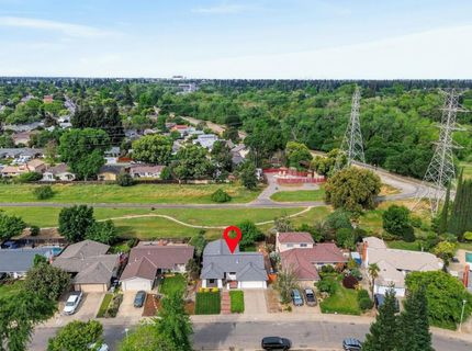 49 Waterglen Cir, Sacramento, CA 95826 Photo