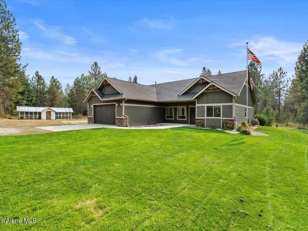 23210 N MASSIF RD , Rathdrum, ID 83858
