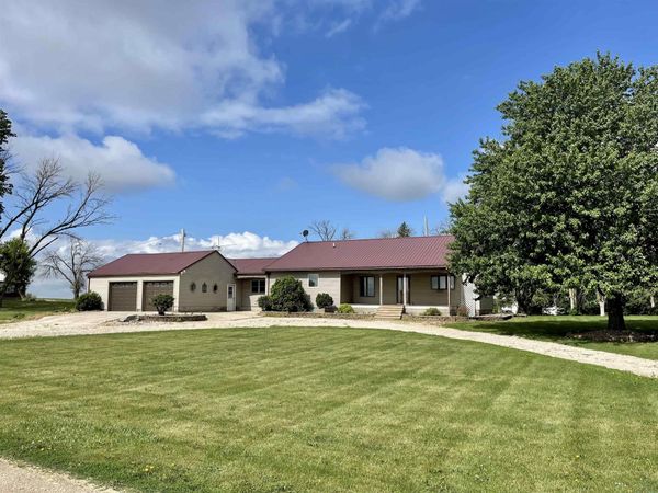 2050 590th St, Newell, IA 50568