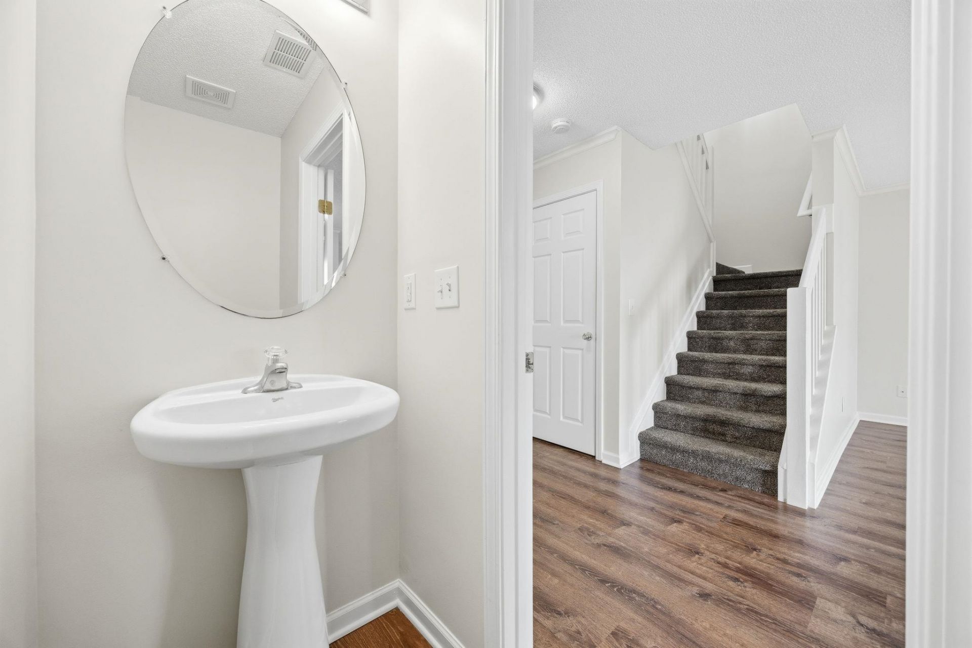 241 Seabert Rd.  Photo 10