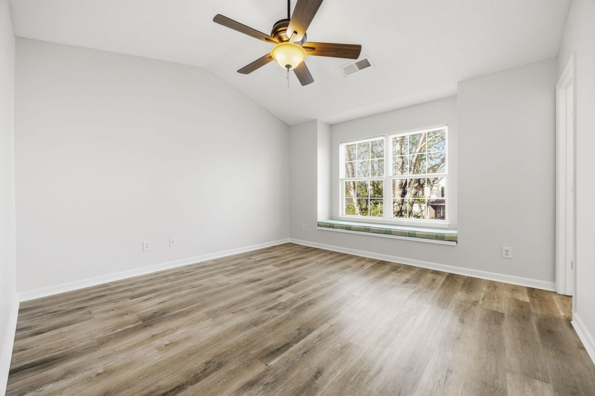 241 Seabert Rd.  Photo 31