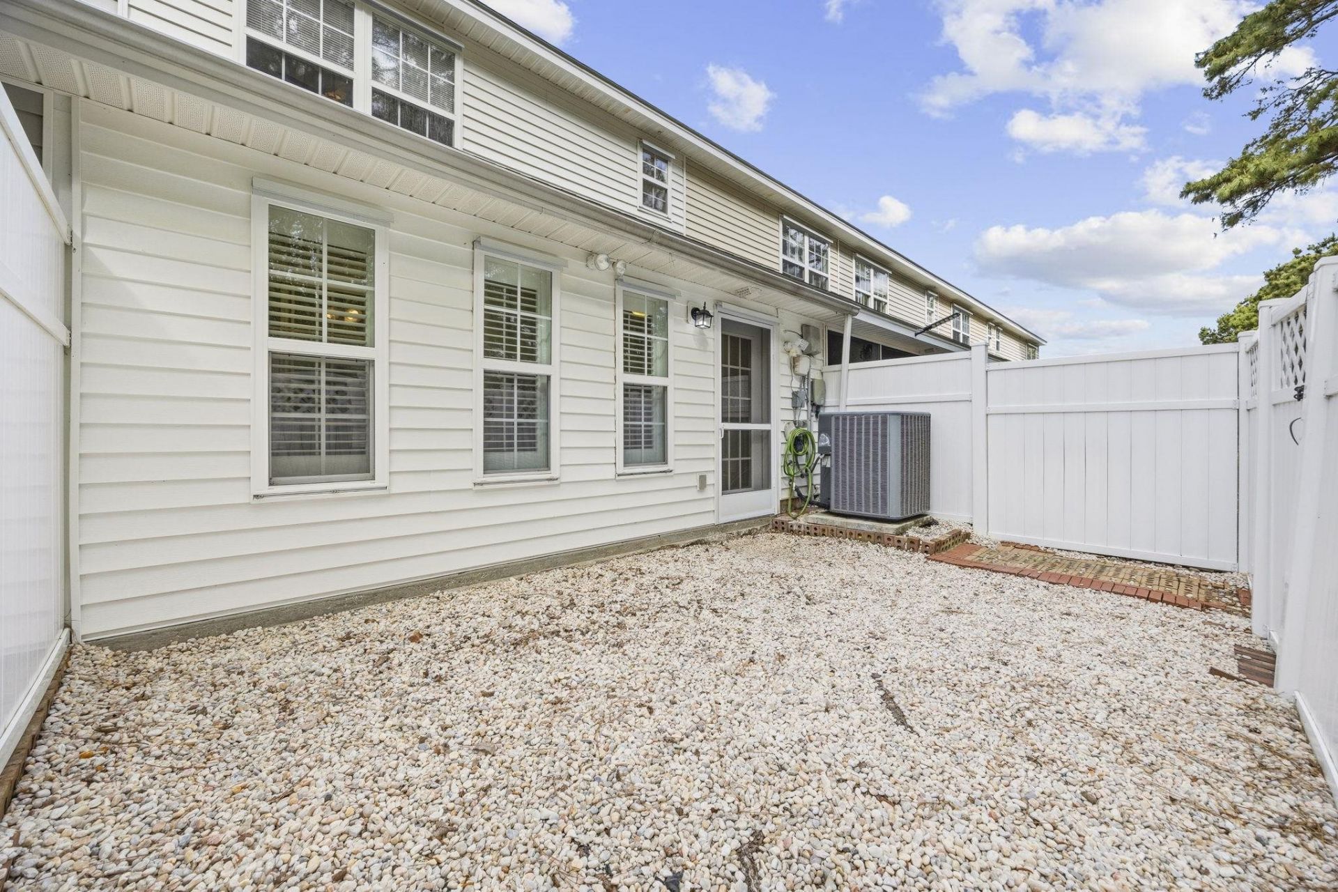 241 Seabert Rd.  Photo 36