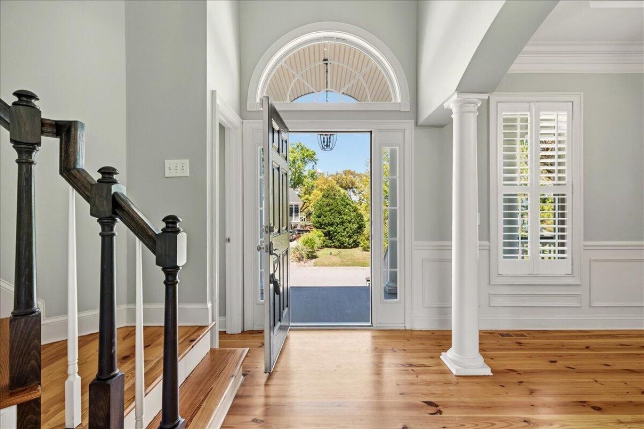 4248 Haulover Drive Photo 8