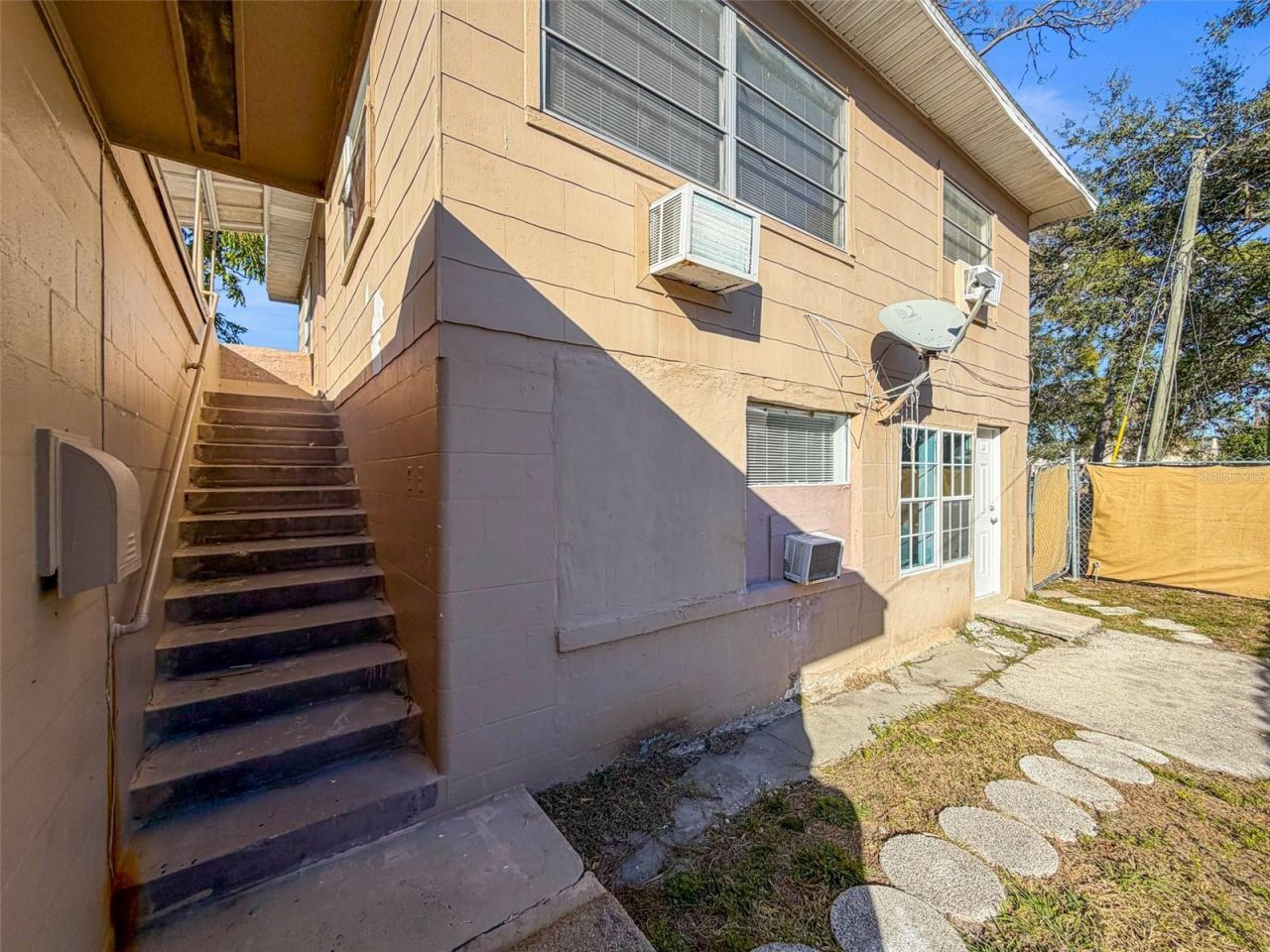 650 E Harbor Drive S, Saint Petersburg, FL 33705 Photo