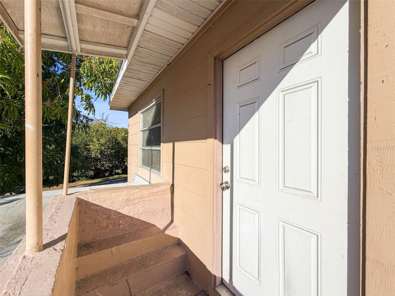 650 E Harbor Drive S, Saint Petersburg, FL 33705 Photo