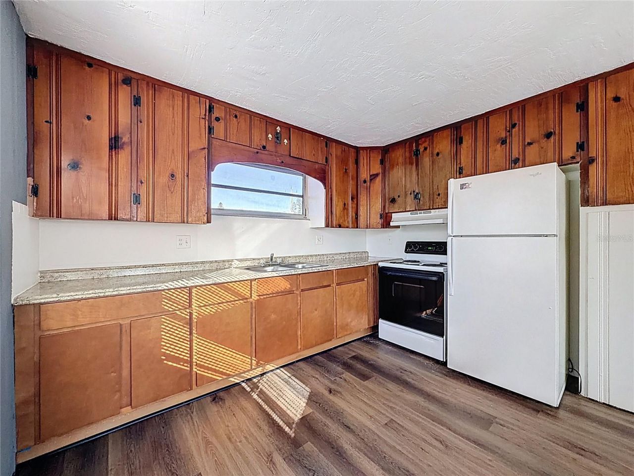 650 E Harbor Drive S, Saint Petersburg, FL 33705 Photo