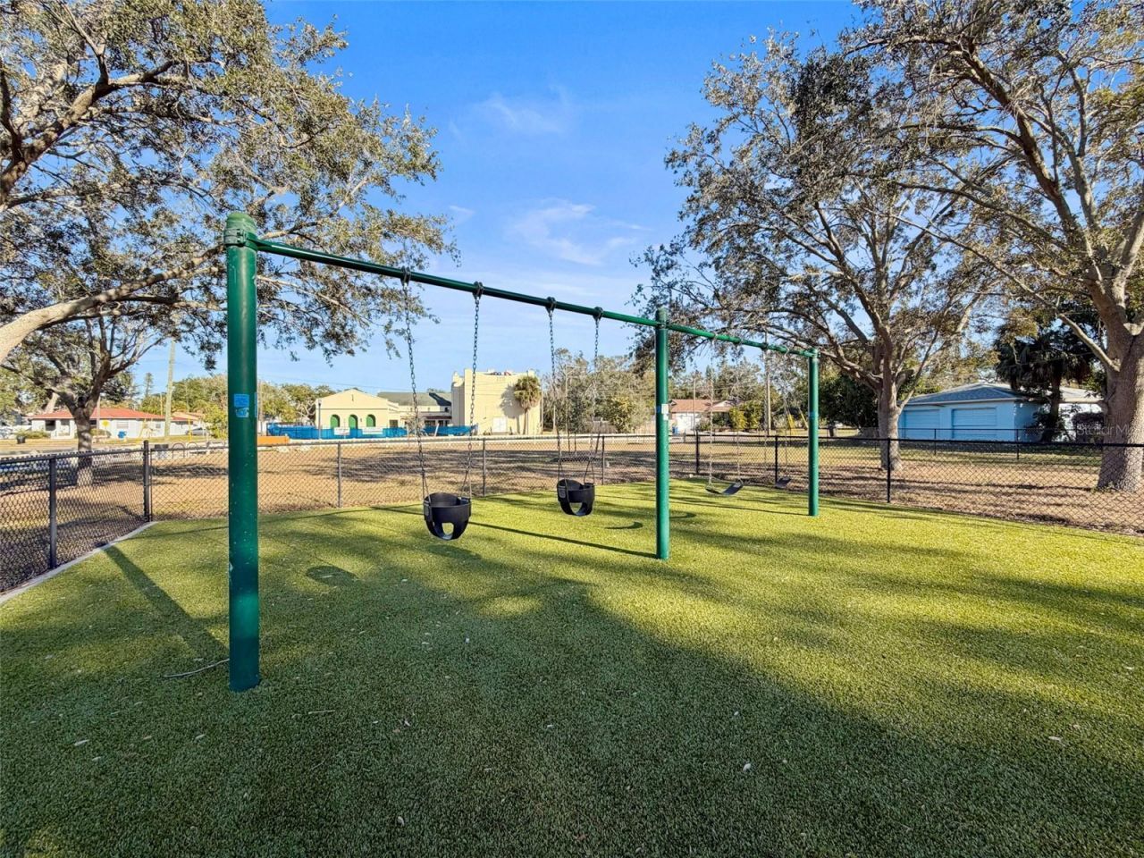 650 E Harbor Drive S, Saint Petersburg, FL 33705 Photo