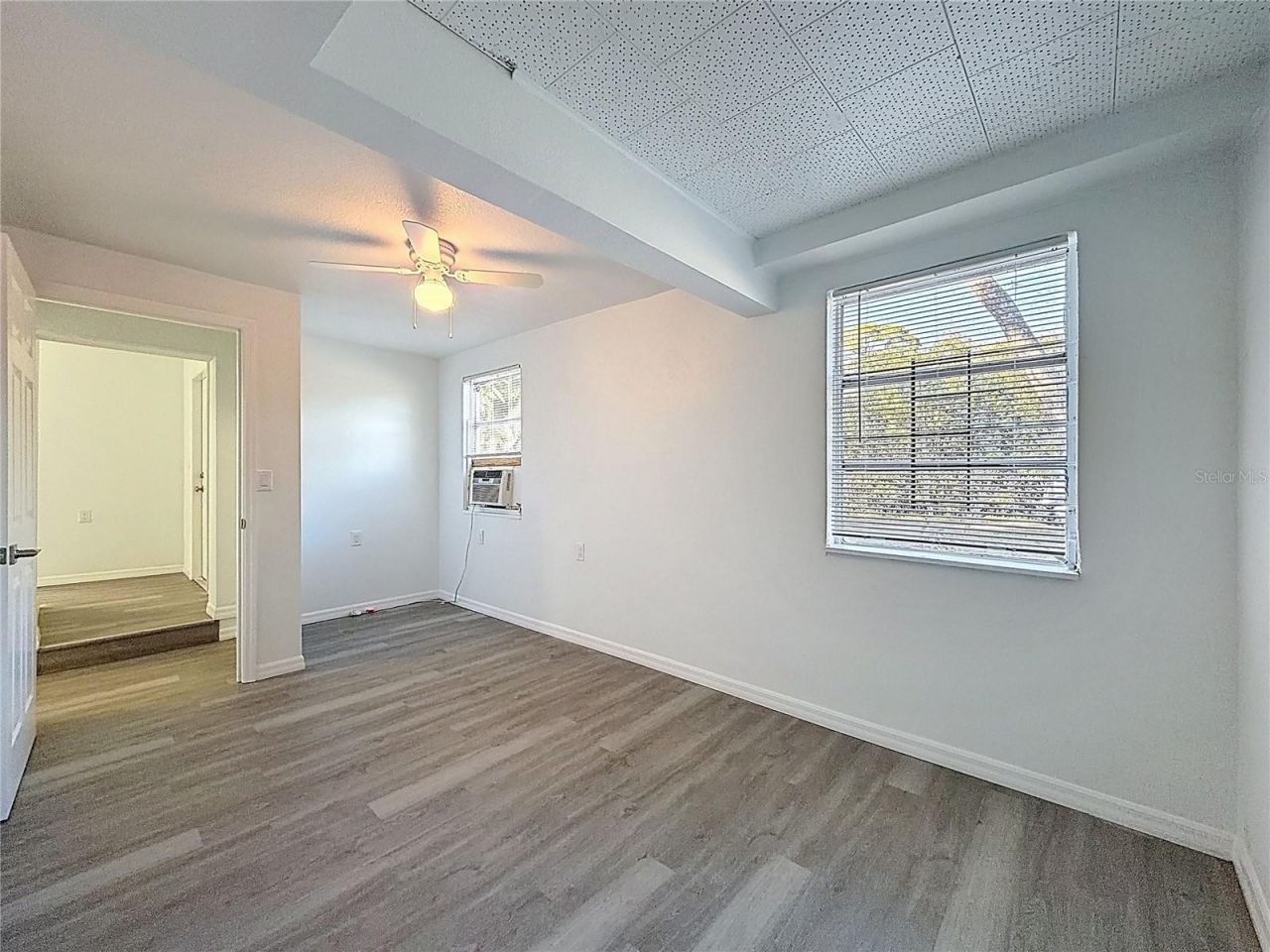 650 E Harbor Drive S, Saint Petersburg, FL 33705 Photo