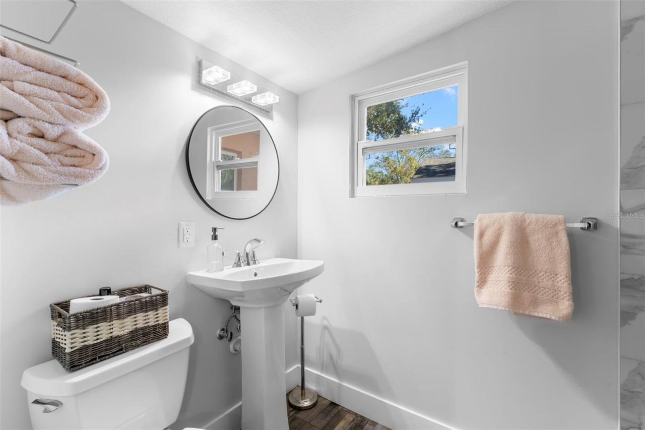 3501 Boca Ciega Drive N, Saint Petersburg, FL 33710 Photo