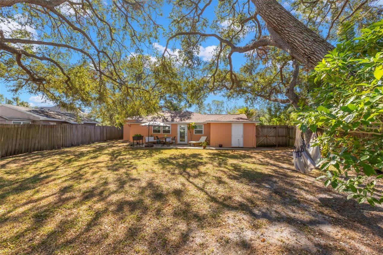 3501 Boca Ciega Drive N, Saint Petersburg, FL 33710 Photo