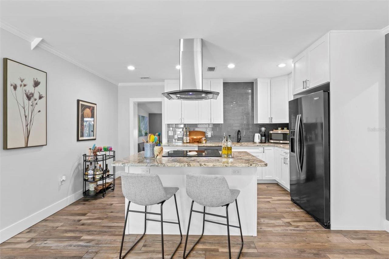3501 Boca Ciega Drive N, Saint Petersburg, FL 33710 Photo