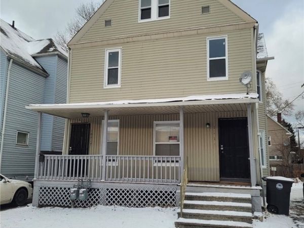 10117 hampden, Cleveland, OH 44108