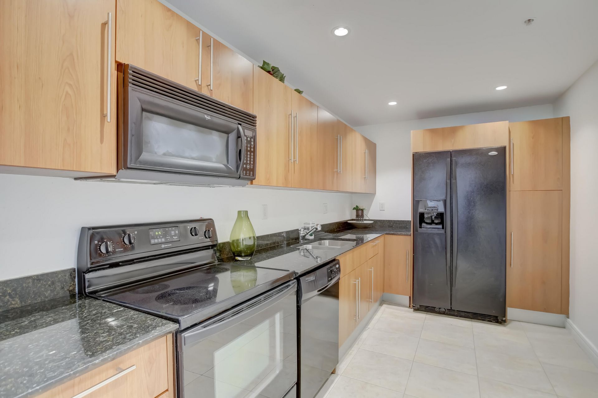 3000 S Ocean Drive, Unit 1100, Hollywood, FL 33019 Photo