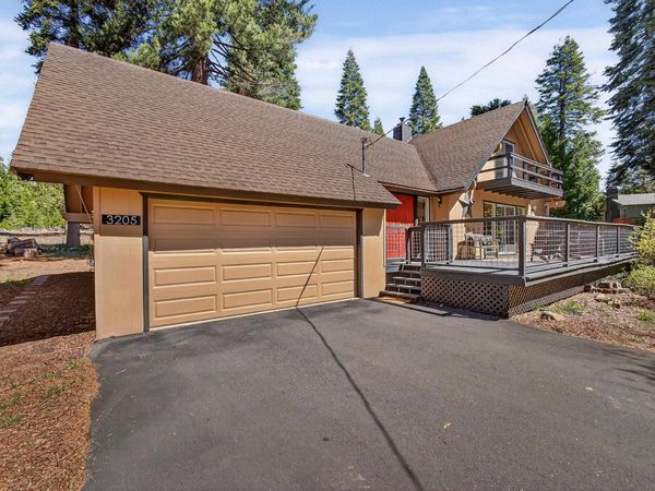 3205 Hill Crest Drive, Lake Almanor, CA 00000