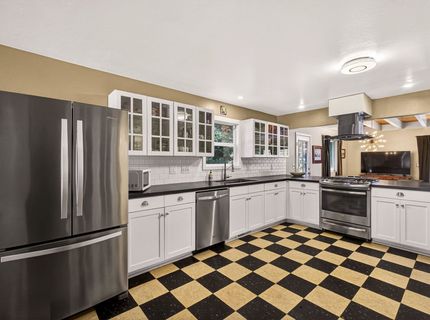 3205 Hill Crest Drive, Lake Almanor, CA 00000 Photo