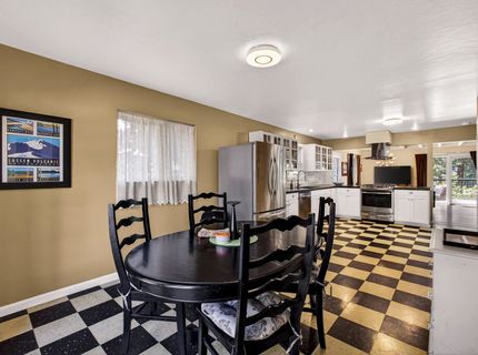 3205 Hill Crest Drive, Lake Almanor, CA 00000 Photo