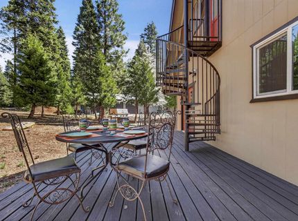 3205 Hill Crest Drive, Lake Almanor, CA 00000 Photo