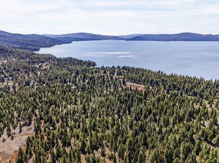 3205 Hill Crest Drive, Lake Almanor, CA 00000 Photo