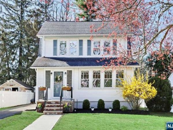 55 New York Avenue, DUMONT, NJ 07676