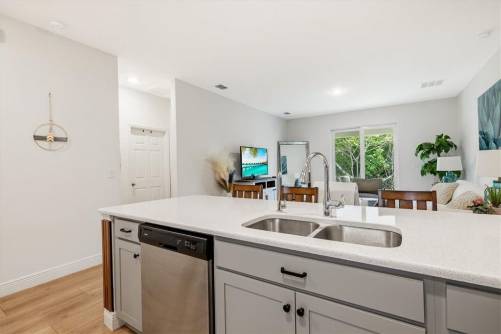 708 Newhall Terrace, Sebastian, FL 32958 Photo