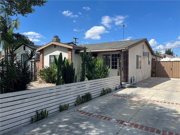 10507 Pinehurst Avenue, South Gate, CA 90280