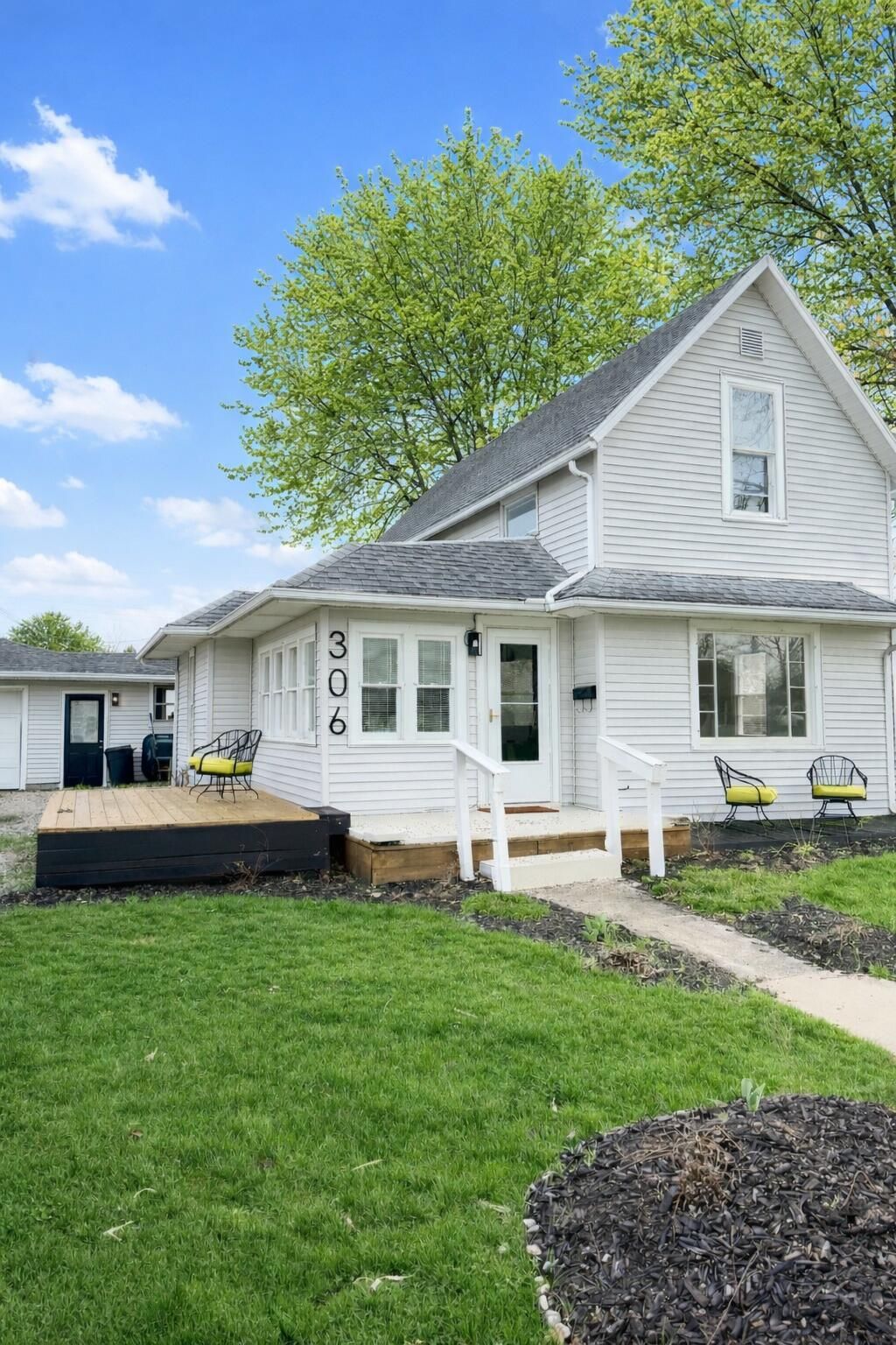 306 W Front Street, Rockford, OH 45882 Main Photo