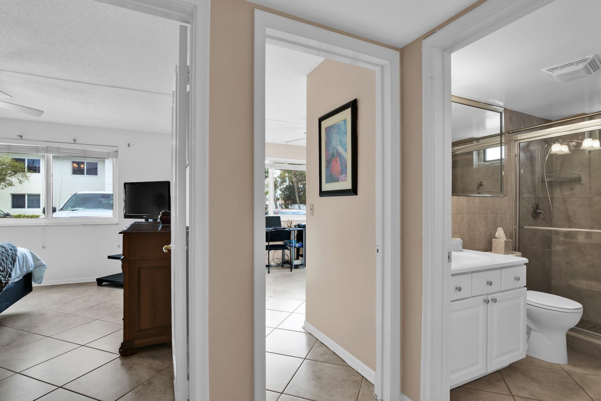 6263 NE 19th Avenue, Unit 1011, Fort Lauderdale, FL 33308 Photo