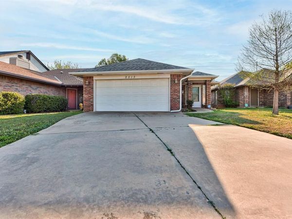 2513 Lynn Lane, Oklahoma City, OK 73120