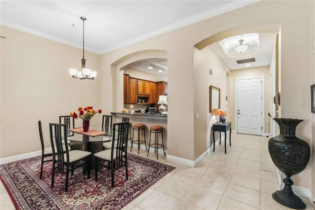 5246 Manorwood Drive, Unit 4C, Sarasota, FL 34235 Photo